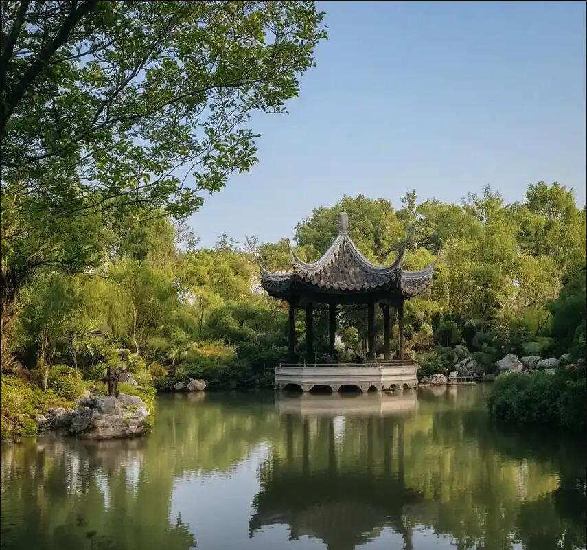 西藏慕青餐饮有限公司